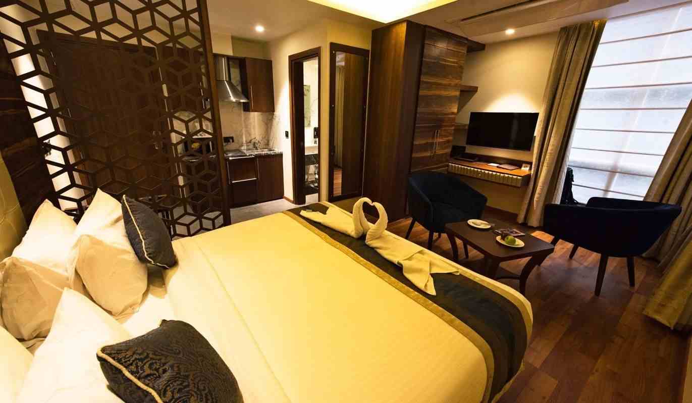 Best Hotel near me in Delhi